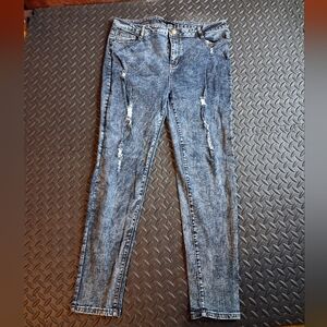 Tinseltown Distressed Blue Skinny Jeans